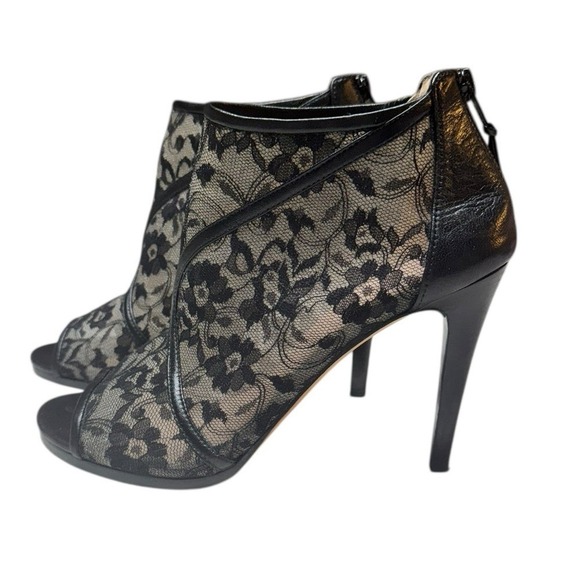 Stuart Weitzman Meshly Black Guipure Lace Heels Size 8 Leather Fairy Whimsigoth - Picture 9 of 9